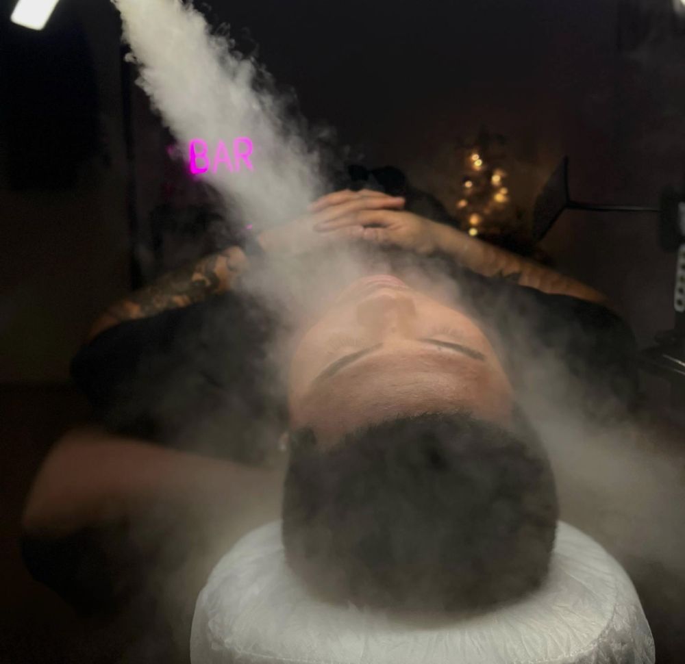 Gesichtsausreinigung